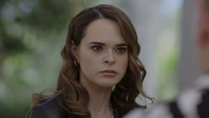 Sacando a los traidores del medio