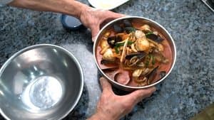 Jjajang or Jjamppong